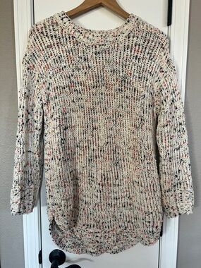 Jessica Simpson Cream Speckled Cozy Crewneck Sweater